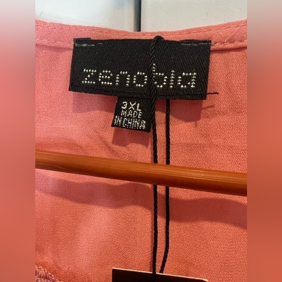 B4.62 NWT Zenobia Ladies Top Ruffle Hem/Sleeves Peach Size 3XL - Picture 4 of 6